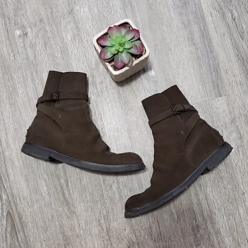 Tod's * Brown Suede Chelsea Driving Boots * 38.5